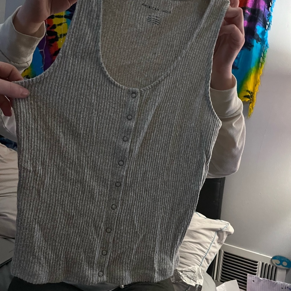 Women’s tops
